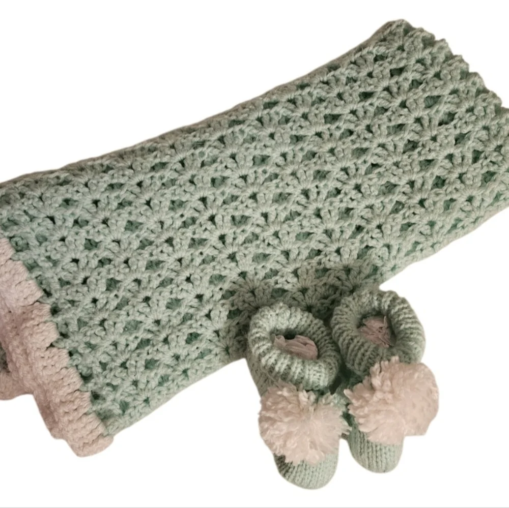Handmade Mint White Crochet Baby Blanket Booties Set knit Tunisian Vintage Gift